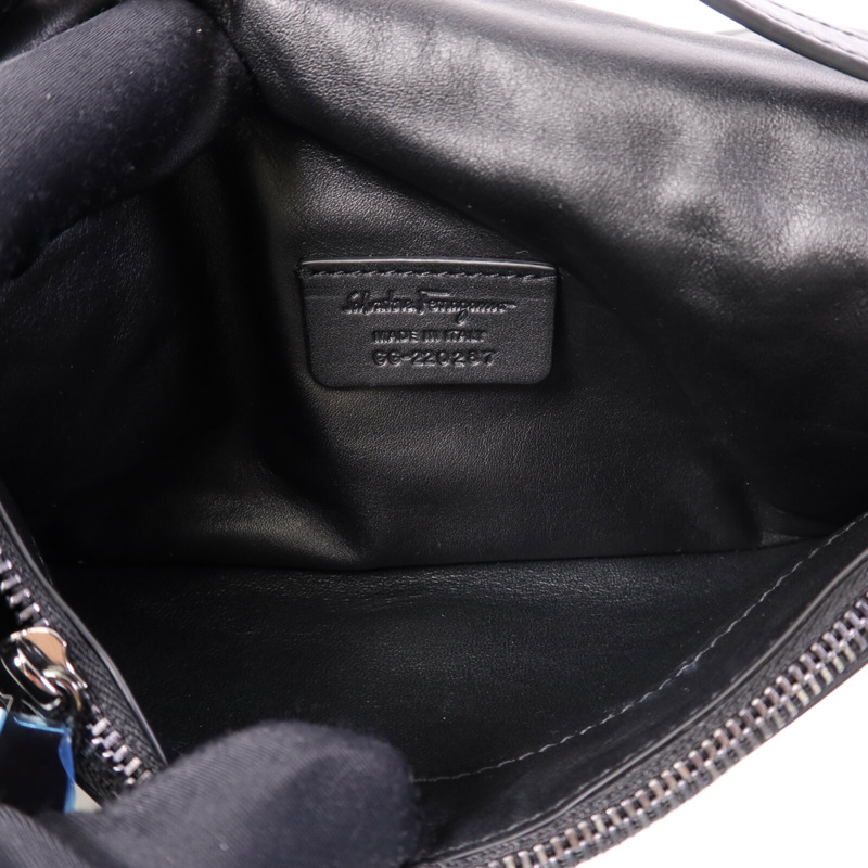 Salvatore Ferragamo 皮革Shoulder Bag銀扣肩背袋-5