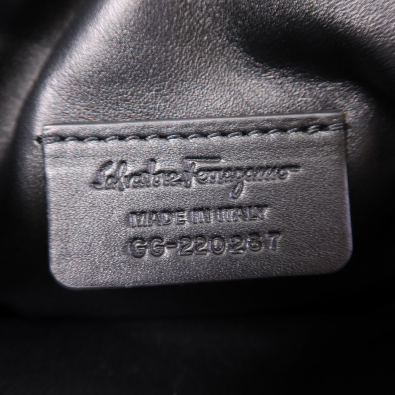 Salvatore Ferragamo 皮革Shoulder Bag銀扣肩背袋-7