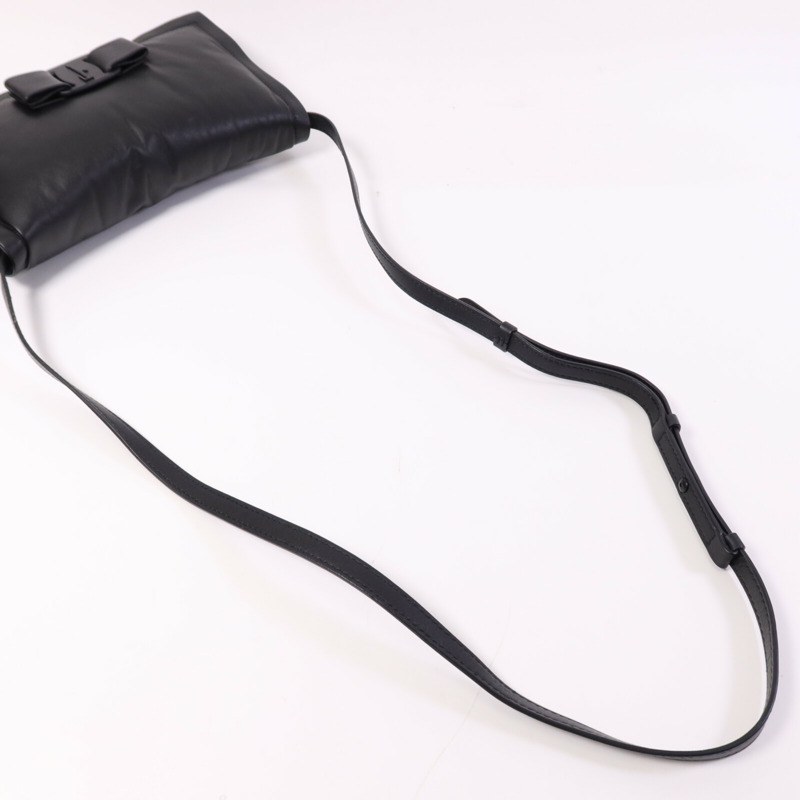 Salvatore Ferragamo 皮革Shoulder Bag銀扣肩背袋-8