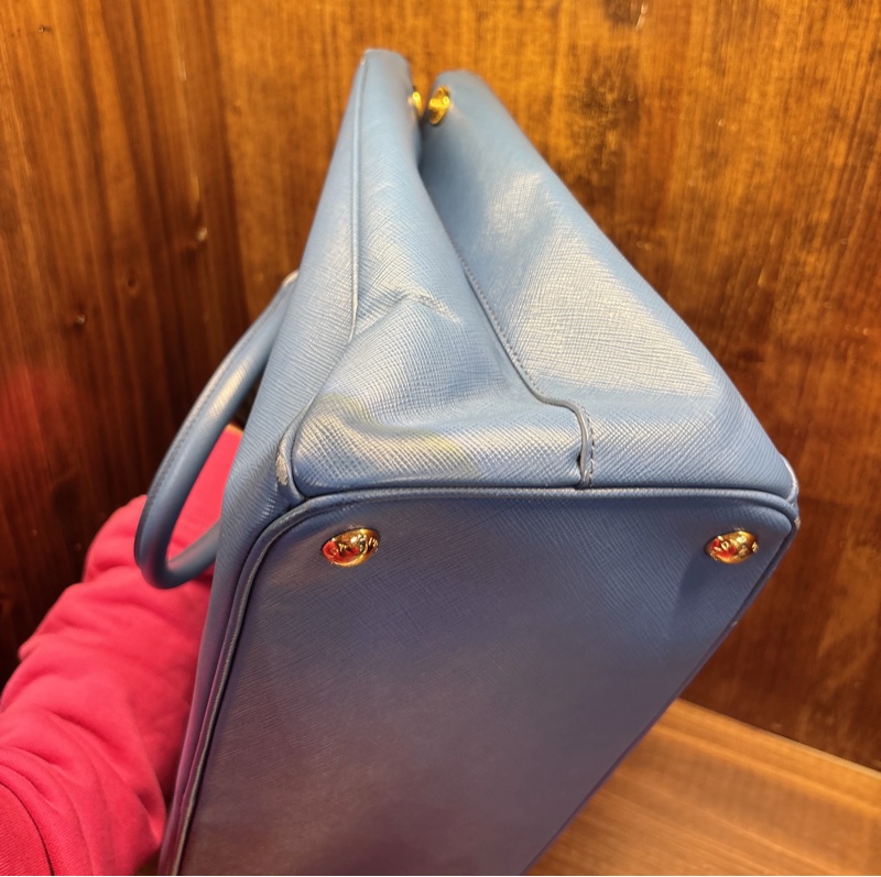 Prada Saffiano 皮革手提包-3