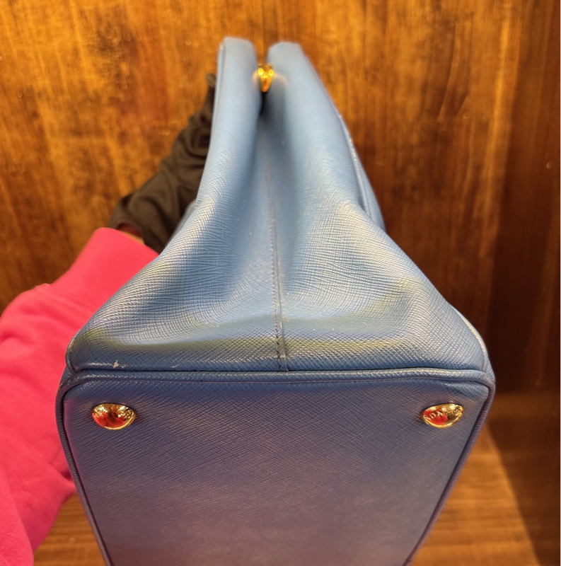 Prada Saffiano 皮革手提包-4