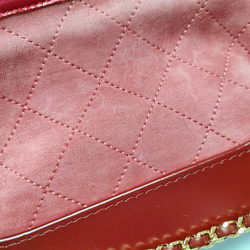 CHANEL GABRIELLE小號粉色絨面革菱格紋流浪包單肩包斜挎包金色銀色釘色五金23開可拆卸肩帶9.8新-9