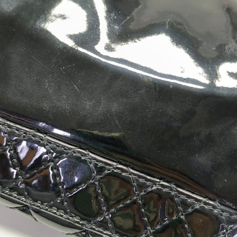 CHANEL BOY CHANEL中號黑色牛漆皮菱格紋絎縫單肩包斜挎包釘色五金18開可拆卸肩帶-14