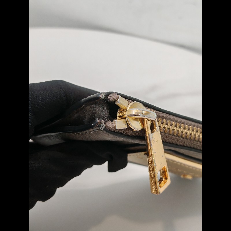 Marc Jacobs card case-19