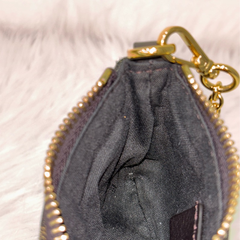 FENDI 8M0535 Baguette FF 緹花老花 金鍊 迷你貝貴提零錢包小廢包口紅包耳機包手拿包手提包-31