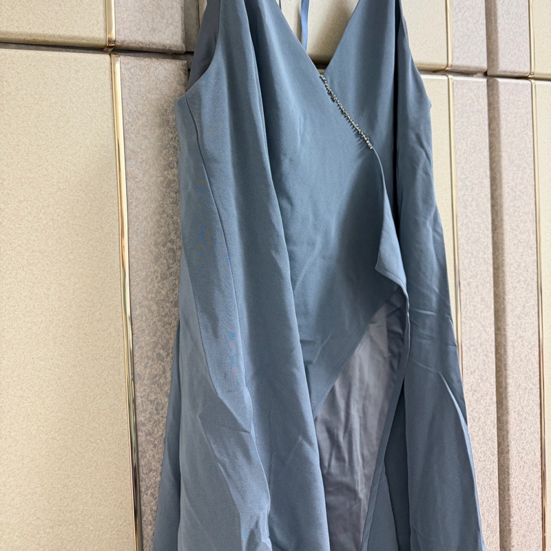 全新黃淑琦後綁帶層次設計感洋裝M號-9