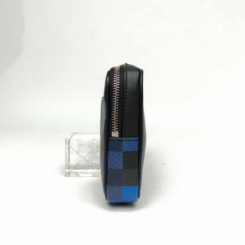 LOUIS VUITTON 藍黑2018馬賽克棋盤格手拿包-1