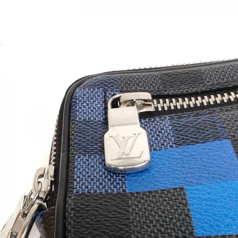 LOUIS VUITTON 藍黑2018馬賽克棋盤格手拿包-4