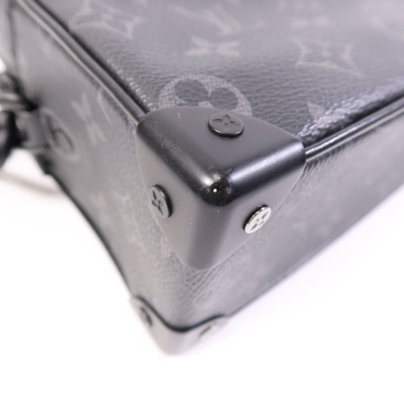 LOUIS VUITTON Monogram Eclipse Mini Soft Trunk肩背袋-8