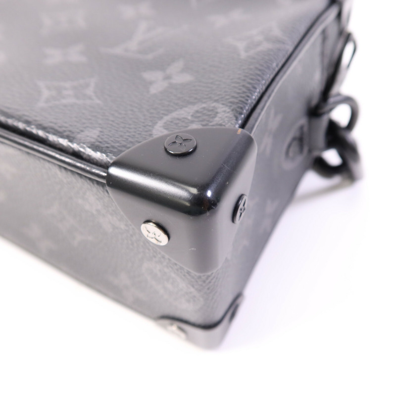 LOUIS VUITTON Monogram Eclipse Mini Soft Trunk肩背袋-9