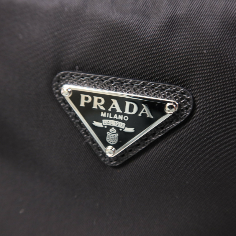 PRADA 尼龍Hobo銀扣肩背袋-7