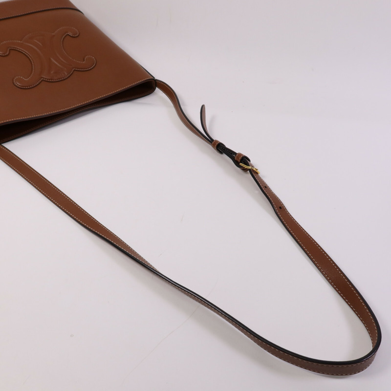 CELINE 牛皮皮革Small Basket金扣肩背袋-6