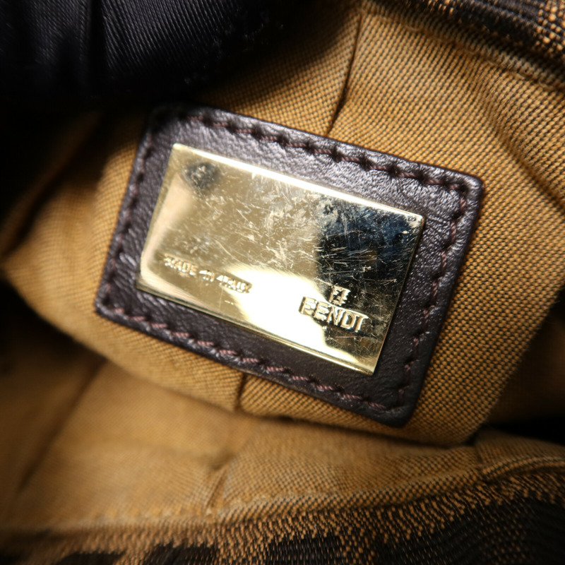 FENDI 帆布Hand Bag金扣手挽袋-6