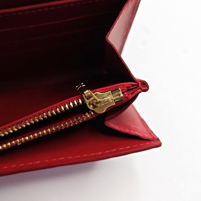 LOUIS VUITTON PORTE MONNAIE 西瓜紅漆皮老花壓紋錢包金色五金-13