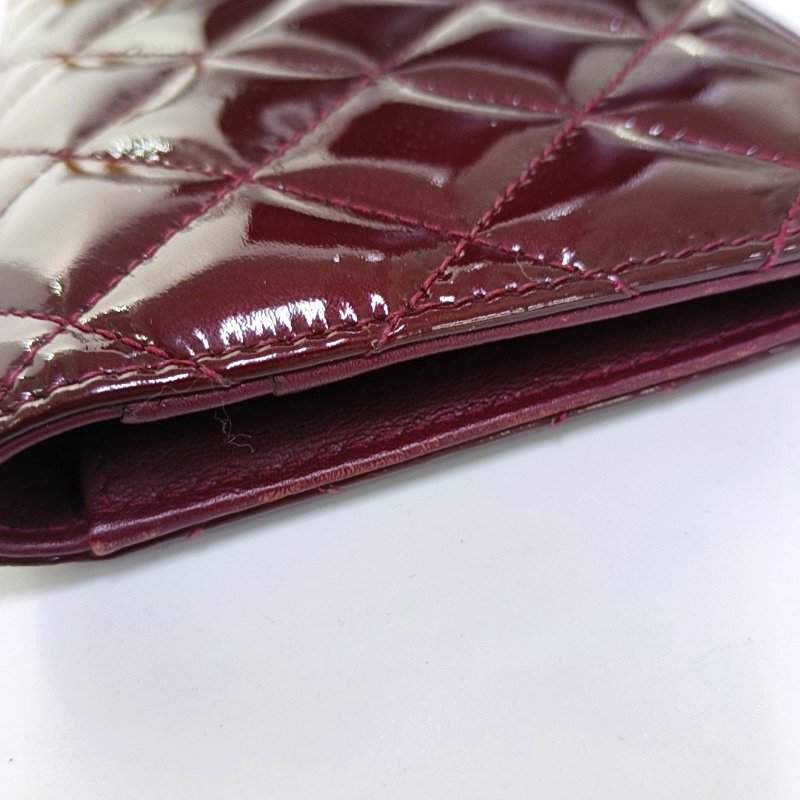 CHANEL酒紅色牛皮菱格紋錢包銀色五金15開-9