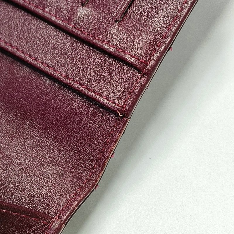 CHANEL酒紅色牛皮菱格紋錢包銀色五金15開-13