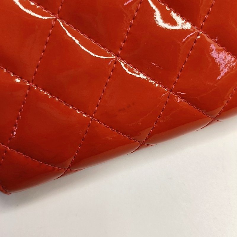 CHANEL橘紅色漆皮菱格紋錢包銀色五金16開-9