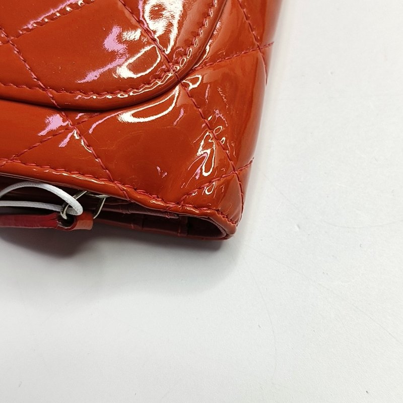 CHANEL橘紅色漆皮菱格紋錢包銀色五金16開-11
