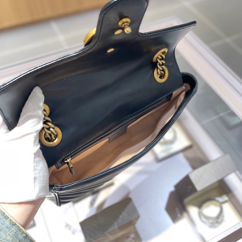 GUCCI古馳 GG Marmont 馬蒙 金標Logo做舊絎縫牛皮鏈條包斜挎單肩包,小號 女款黑色,尺寸:長26cm 寬7cm 高15cm,9新內里有點髒-6