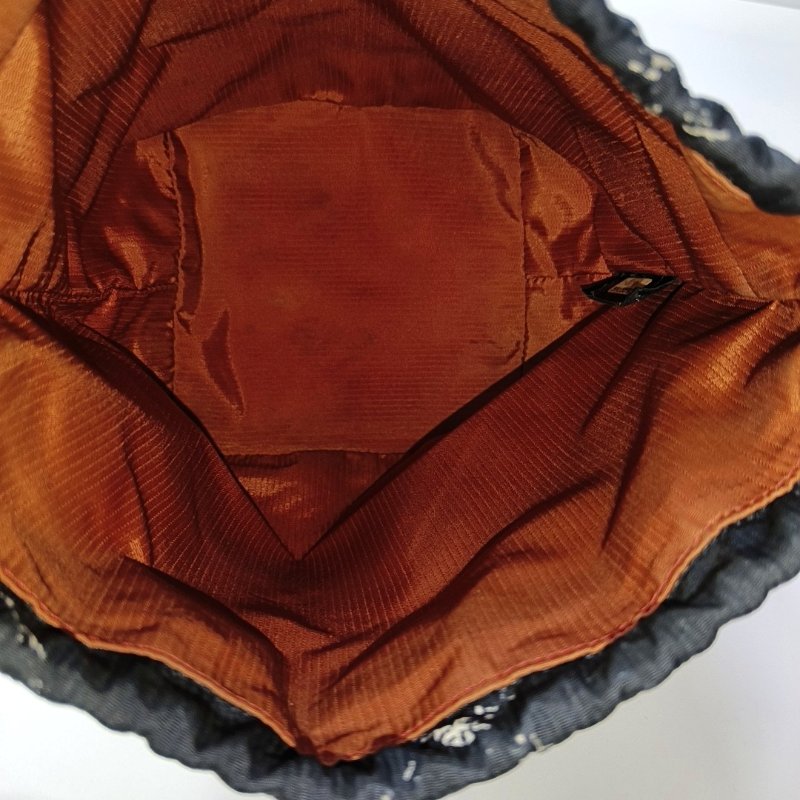 CHANEL水桶包黑色織物菱格紋手拿包手提包中古款-6