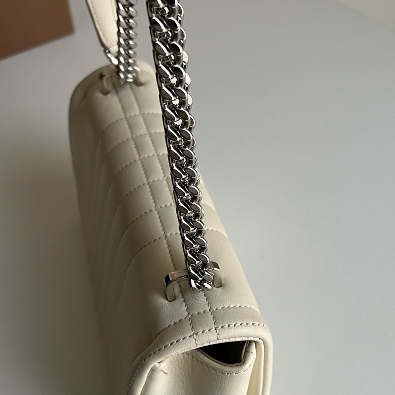 Burberry Lola chain bag奶白色鏈條包-13