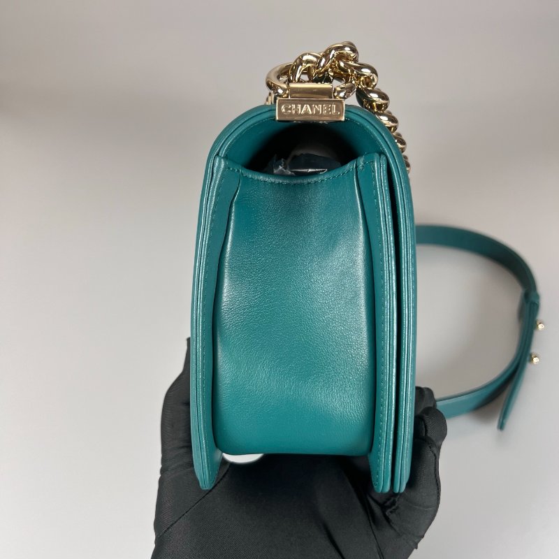 CHANEL BOY25山型紋側肩包 綠牛皮 A67086/27開-2