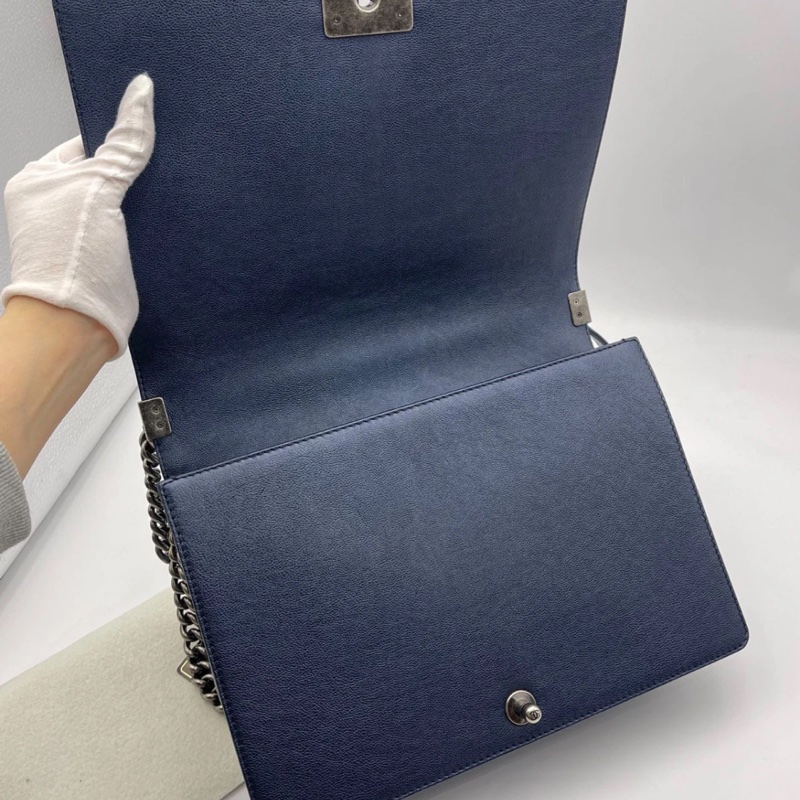 Chanel香奈兒Leboy大號珠光藍牛皮鏈條包，鐳射19開-5