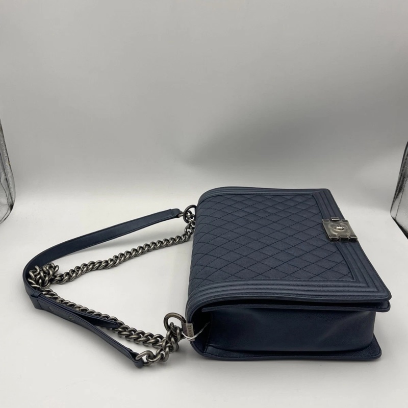 Chanel香奈兒Leboy大號珠光藍牛皮鏈條包，鐳射19開-8