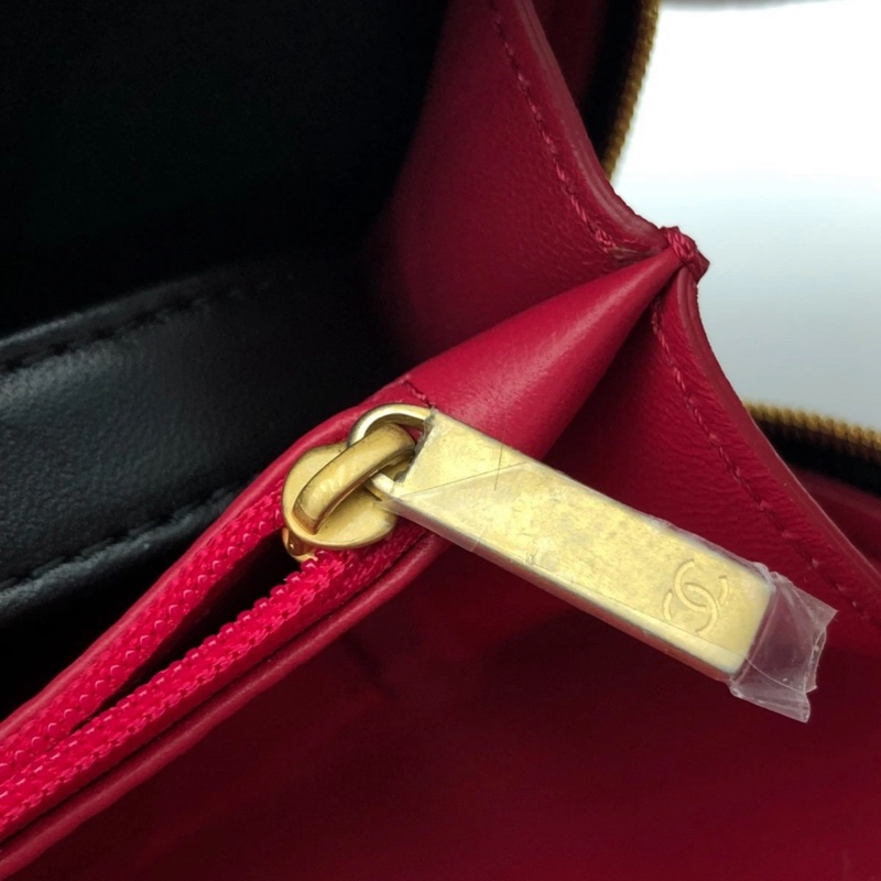 22p CHANEL/香奈兒黑色羊皮鏈條化妝包 膠囊包單肩斜跨，芯片款-12