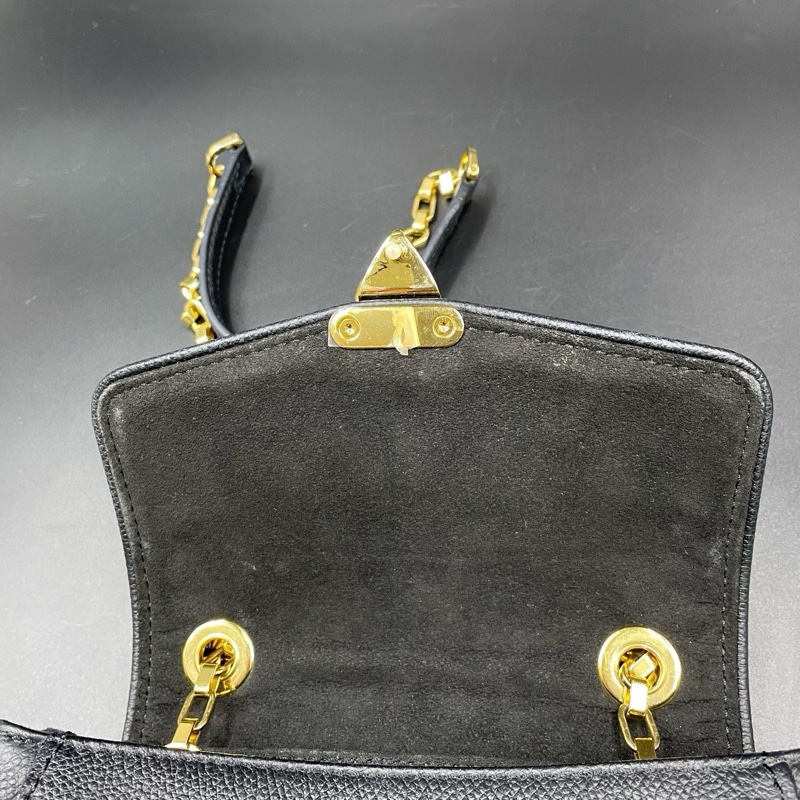 LV黑色壓紋鏈條包-7