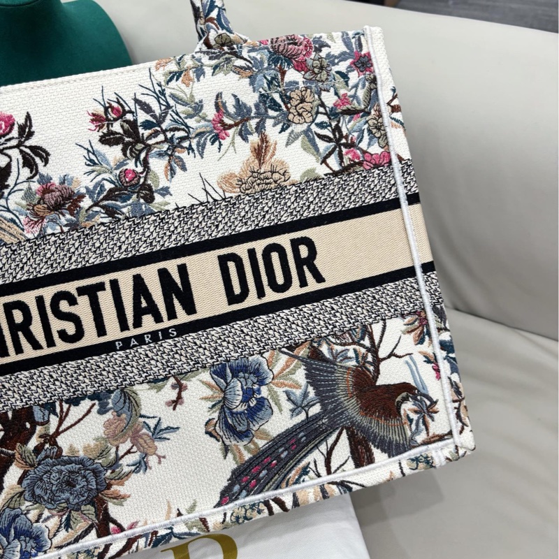 【近新閒置品】迪奧 Dior 花鳥刺繡Book tote中號手提托特包-5