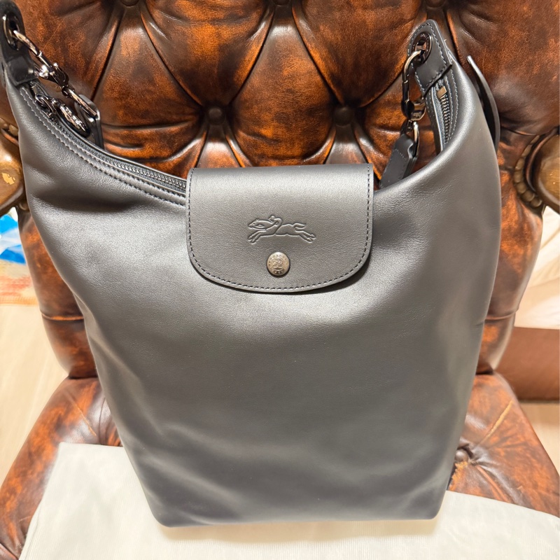 全新歐洲購入 Longchamp 半月形單肩包 LE PLIAGE XTRA M SHOULDER BAG 黑色牛皮肩背包 肩背包-9