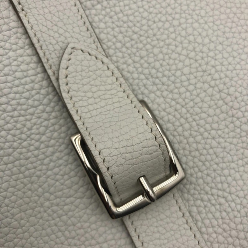 Hermes愛馬仕 halzan31 8L冰川白 銀扣TC皮 X刻-13