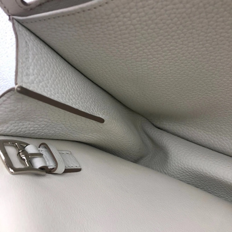 Hermes愛馬仕 halzan31 8L冰川白 銀扣TC皮 X刻-15