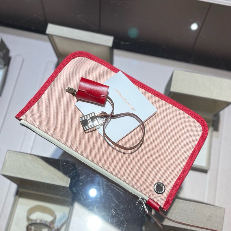 Hermes 爱马仕 Herbag31 红色飞马帆布配马鞍皮飞马-8