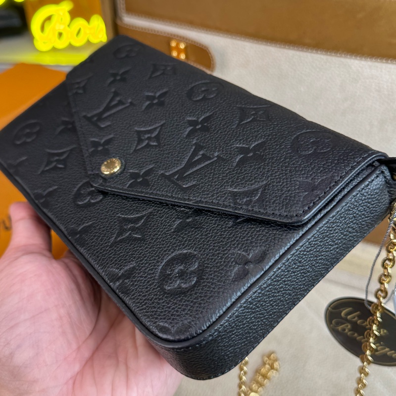 上架中🔑Louis Vuitton 經典黑牛皮壓花晚宴包-4