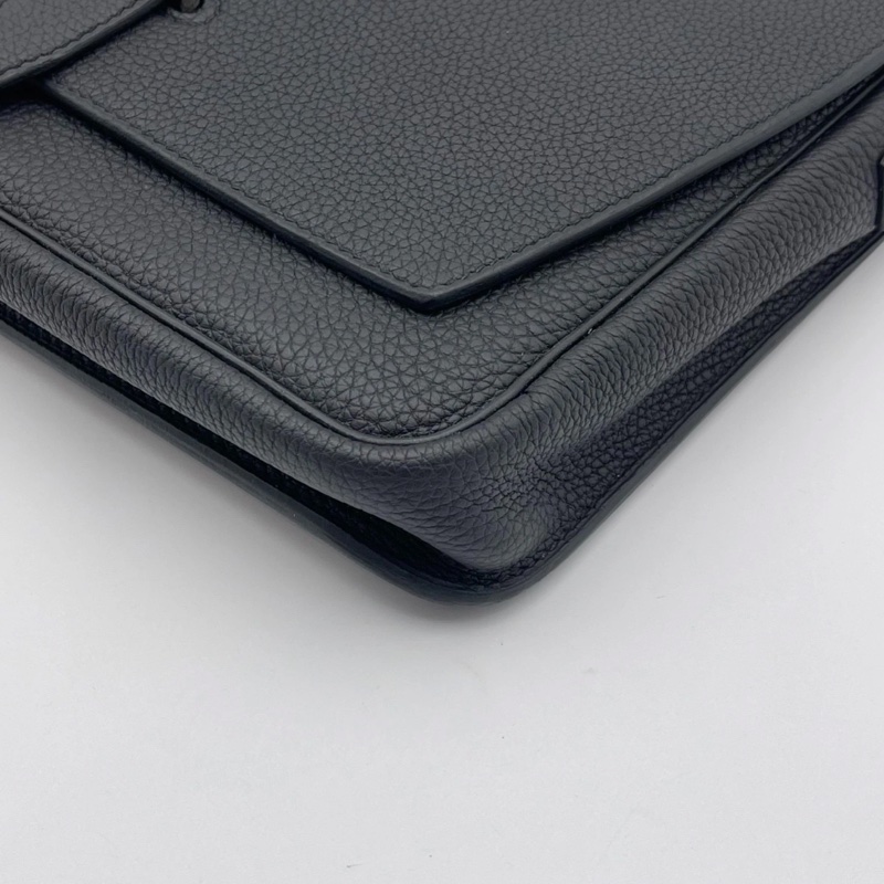 Hermes愛馬仕 SteveLightjunior黑色銀扣Togo皮信差包斜挎包，w刻，size：27*23*4.5-14