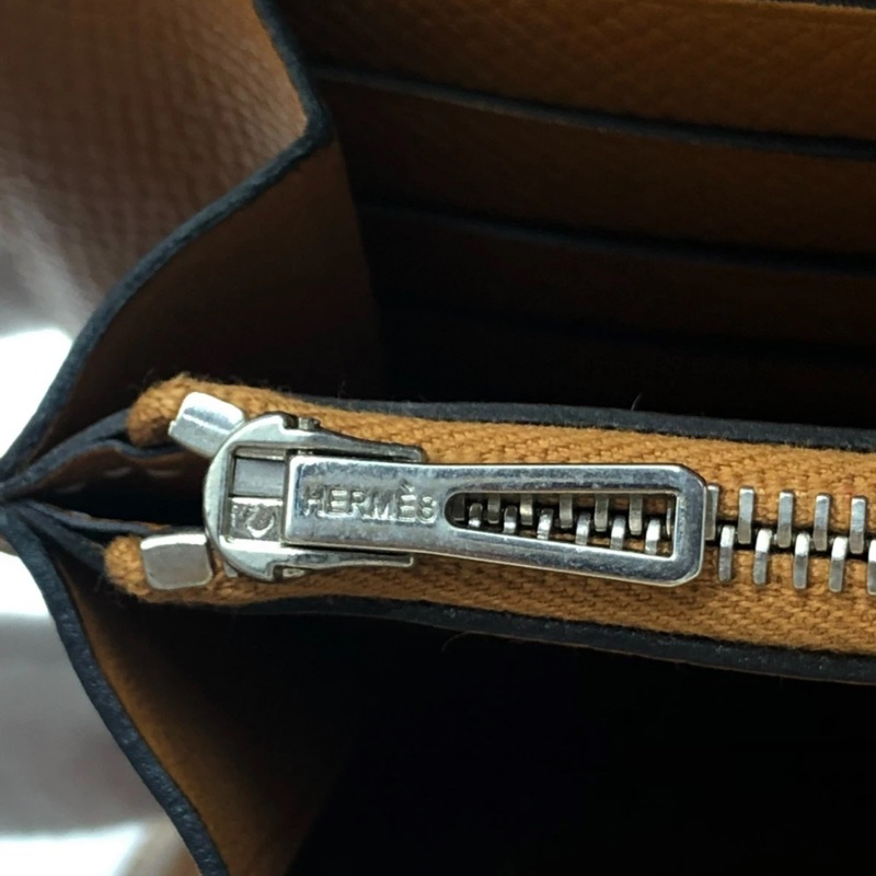 Hermes愛馬仕康康 constance 錢包金棕色銀扣e皮，加一個肩帶秒變to go ，A刻，尺寸20.5cm x 13cm x 2cm-11