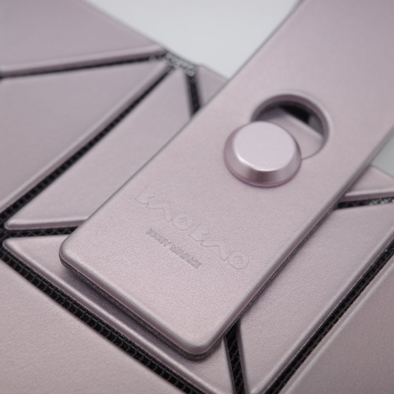 【CP 精選🌟小編推薦】Issey Miyake 三宅一生 Bao Bao Lucent Boxy 粉紅 古銅金色 樹脂 托特包-4