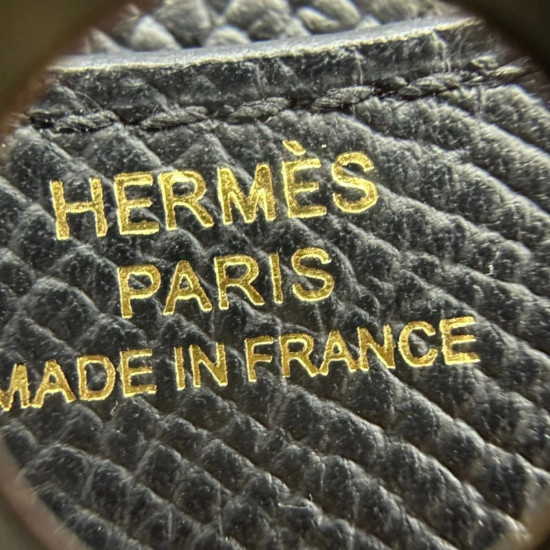 Hermes constance 康康to go 斜挎包，epsom皮黑金，尺寸：20.5cm×12cm×3.5cm ，B刻-11