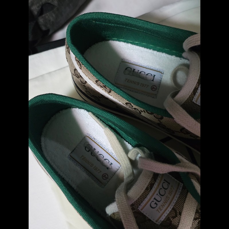 [全新]Gucci 經典老花休閒鞋 8+-6