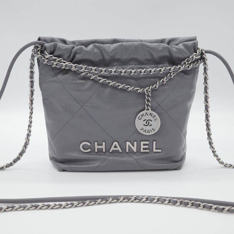 Chanel 香奈兒 22Bag Mini Hobo 水泥灰色 絎縫小牛皮 銀扣 肩背包-1