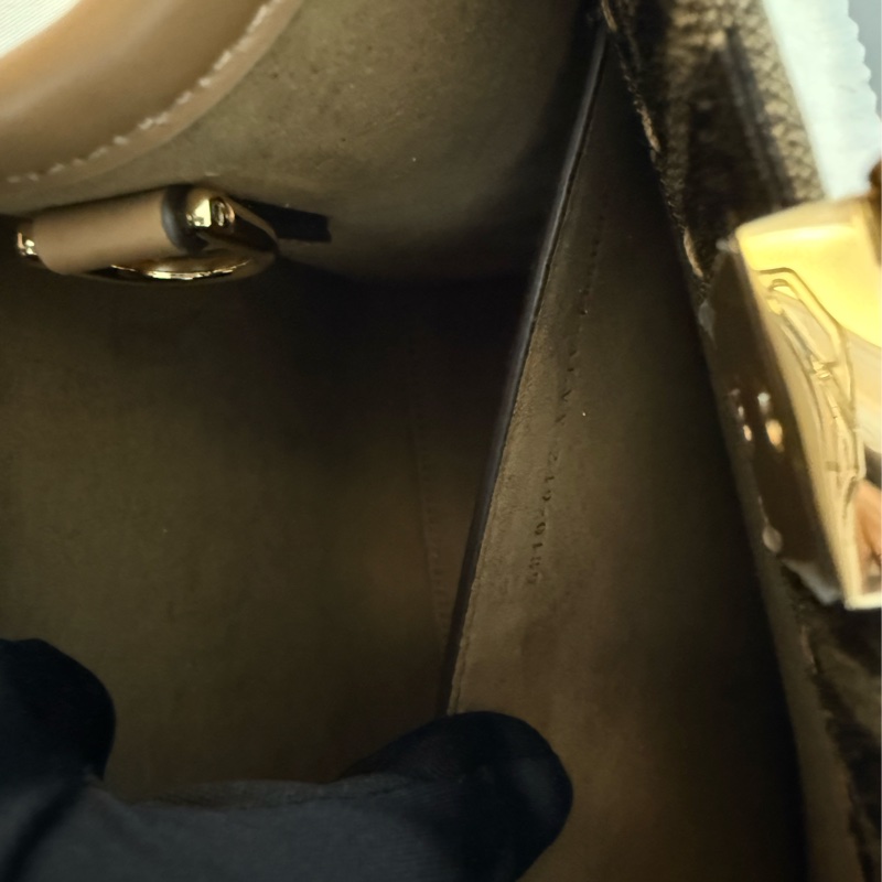 閒置新品FENDI棕色木柄提花滿版logo Sunshine小型手提側背包8BH394ALVYF1GE3-8