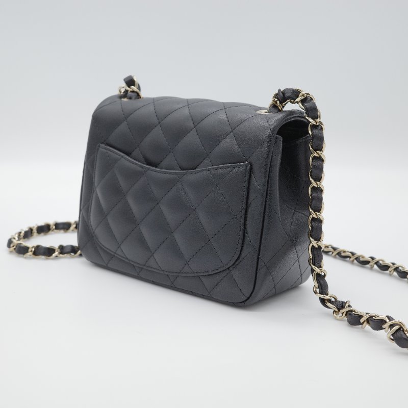 Chanel 香奈兒 CF Mini Square 迷你方胖子 黑色 小羊皮 淺金扣 翻蓋包 斜背包 肩背包-3