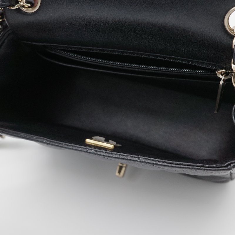 Chanel 香奈兒 CF Mini Square 迷你方胖子 黑色 小羊皮 淺金扣 翻蓋包 斜背包 肩背包-9