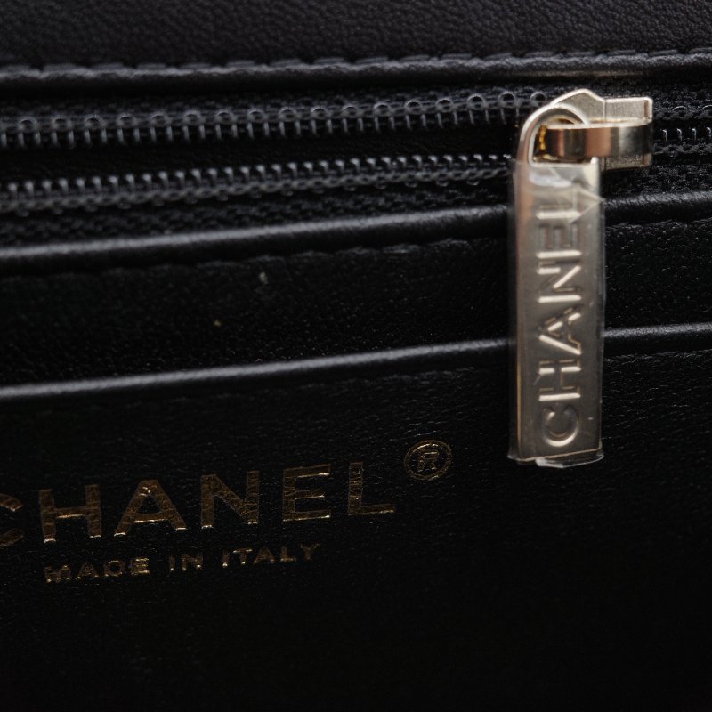 Chanel 香奈兒 CF Mini Square 迷你方胖子 黑色 小羊皮 淺金扣 翻蓋包 斜背包 肩背包-11