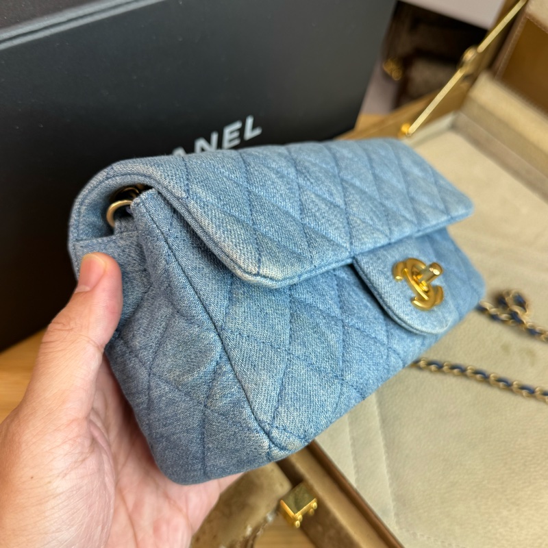上架中🔑Chanel 新款金球牛仔CF20鏈包-1