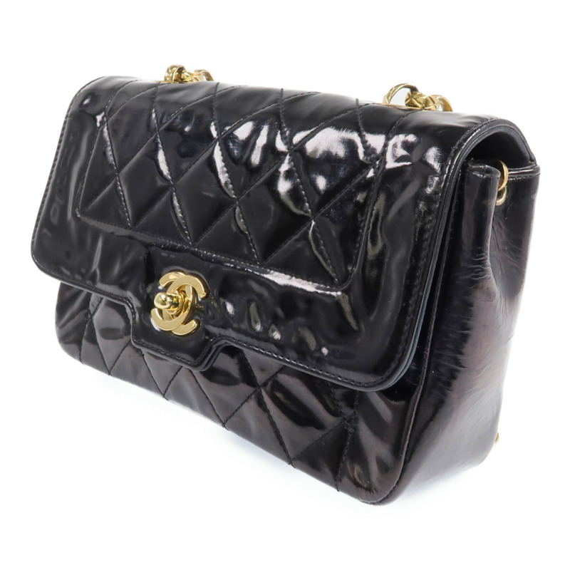 CHANEL 漆皮皮革Vintage Chain Sholder Bag金扣鏈帶肩背袋-1