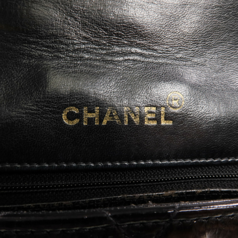 CHANEL 漆皮皮革Vintage Chain Sholder Bag金扣鏈帶肩背袋-6