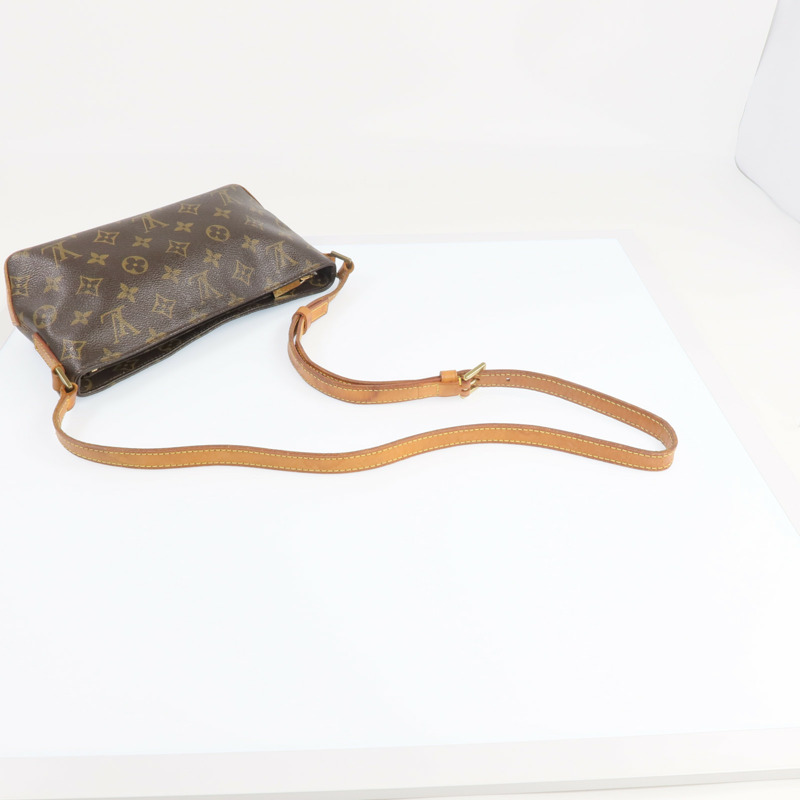 LOUIS VUITTON Monogram Trotteur金扣肩背袋-7